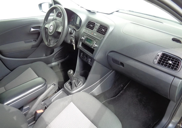 Volkswagen Polo cena 12900 przebieg: 217000, rok produkcji 2012 z Hrubieszów małe 92